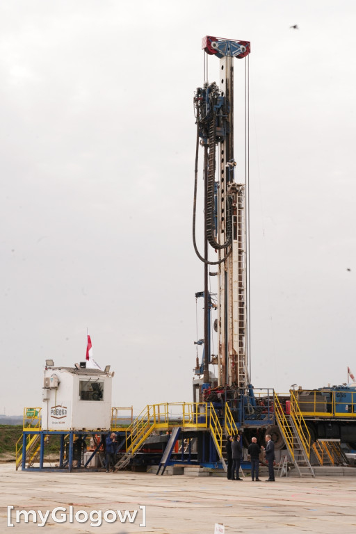 Donald Tusk na budowie szybu KGHM w Retkowie