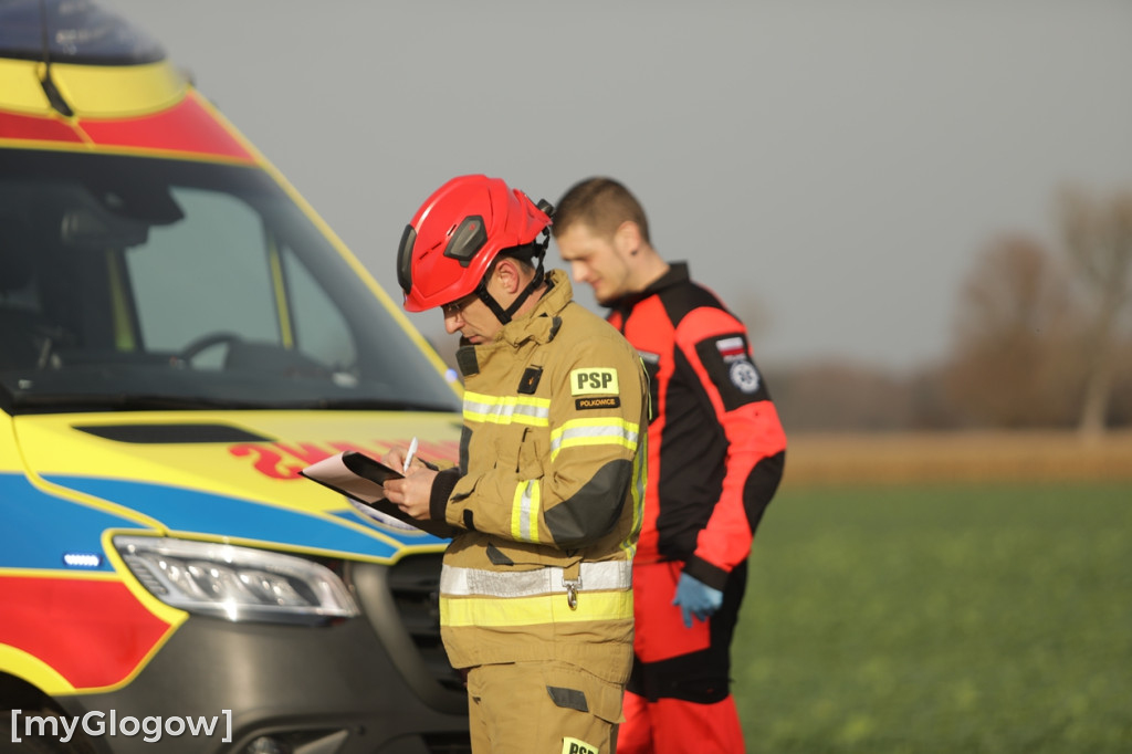 Wypadek na skrzyżowaniu. Trzy osoby poszkodowane