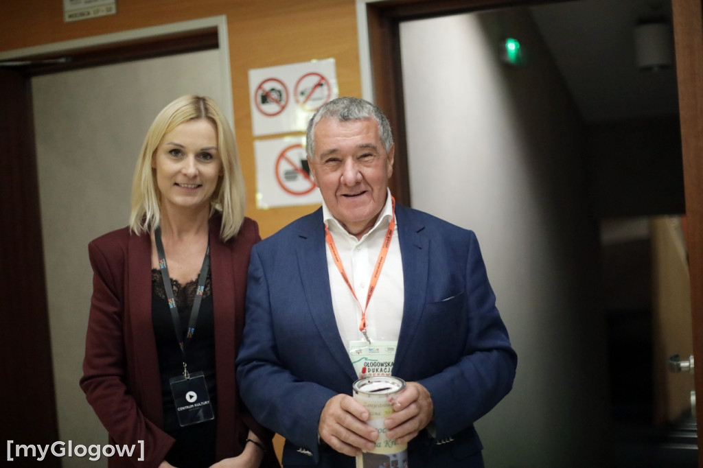 Charytatywny koncert ze zbiórką w tle