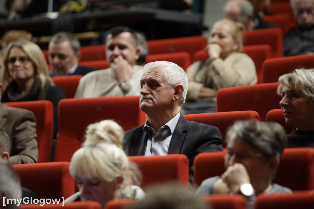 Charytatywny koncert ze zbiórką w tle