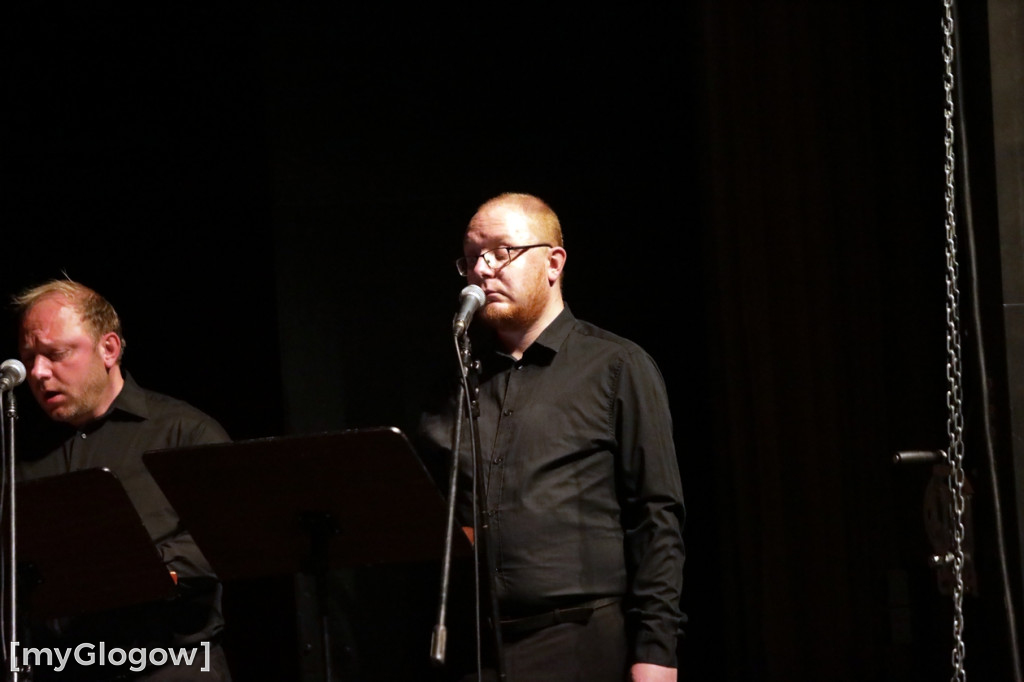 Charytatywny koncert ze zbiórką w tle