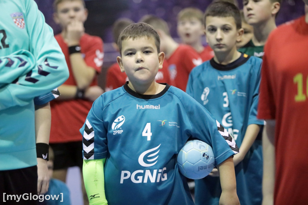 Święto piłki ręcznej! Uczniowie na parkiecie