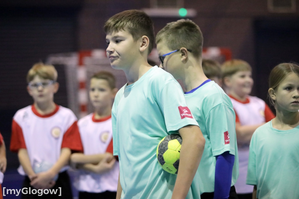 Święto piłki ręcznej! Uczniowie na parkiecie