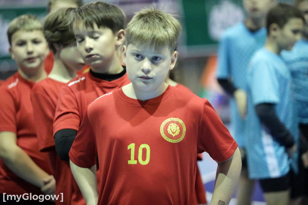 Święto piłki ręcznej! Uczniowie na parkiecie