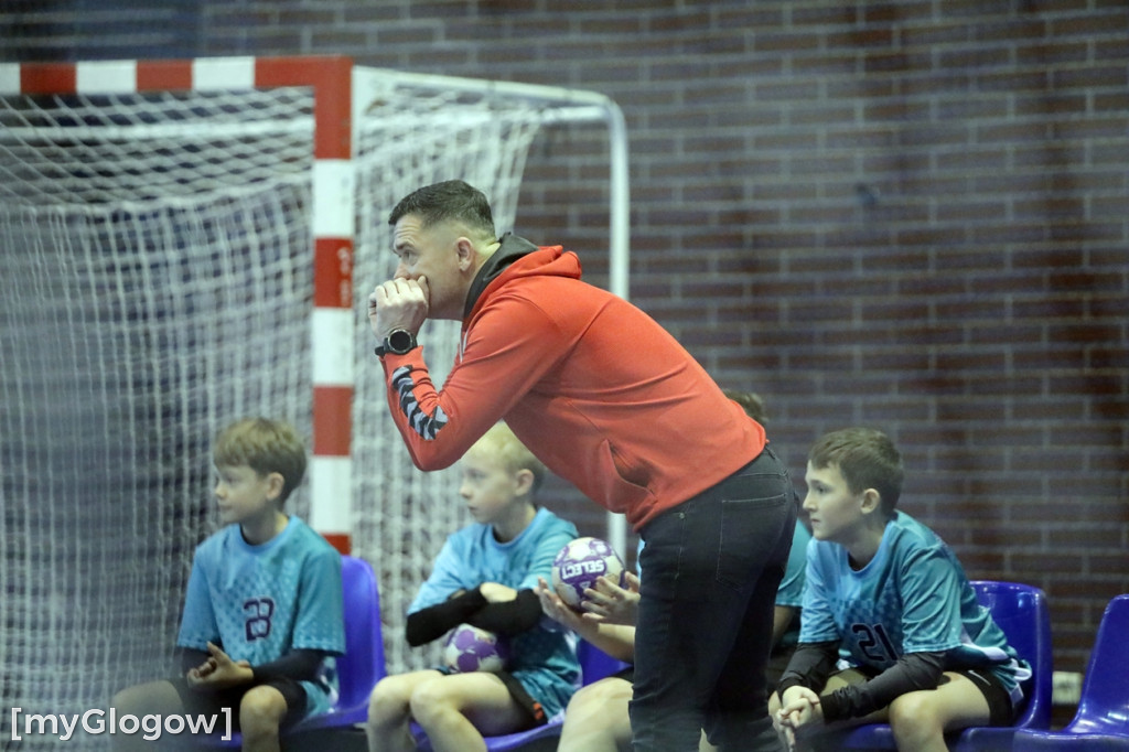 Święto piłki ręcznej! Uczniowie na parkiecie