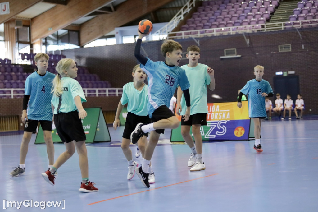 Święto piłki ręcznej! Uczniowie na parkiecie