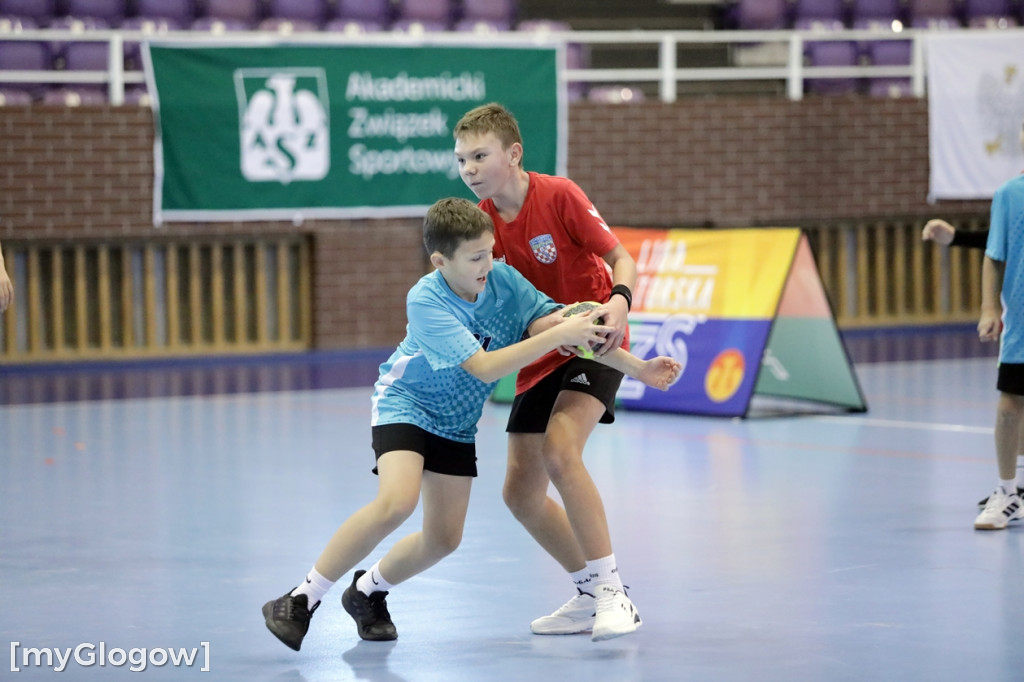 Święto piłki ręcznej! Uczniowie na parkiecie