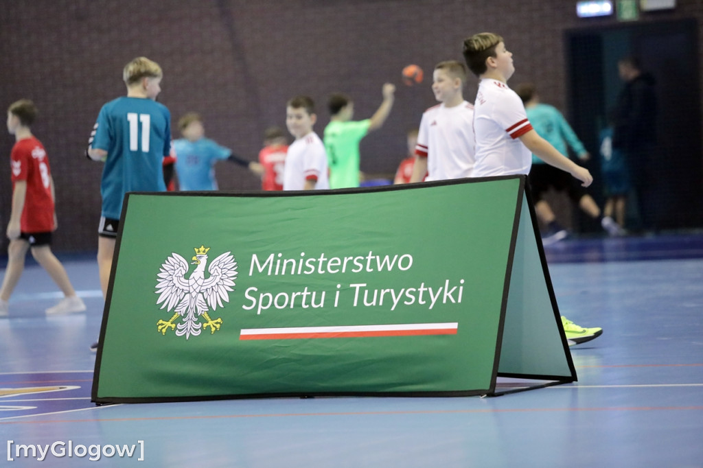 Święto piłki ręcznej! Uczniowie na parkiecie