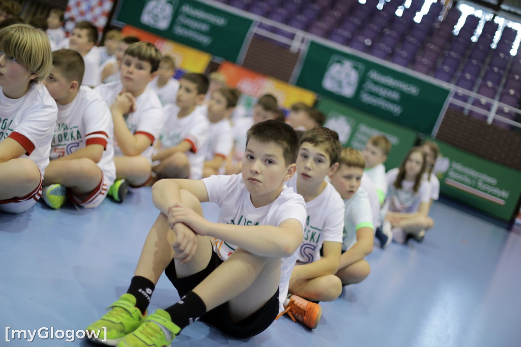 Święto piłki ręcznej! Uczniowie na parkiecie