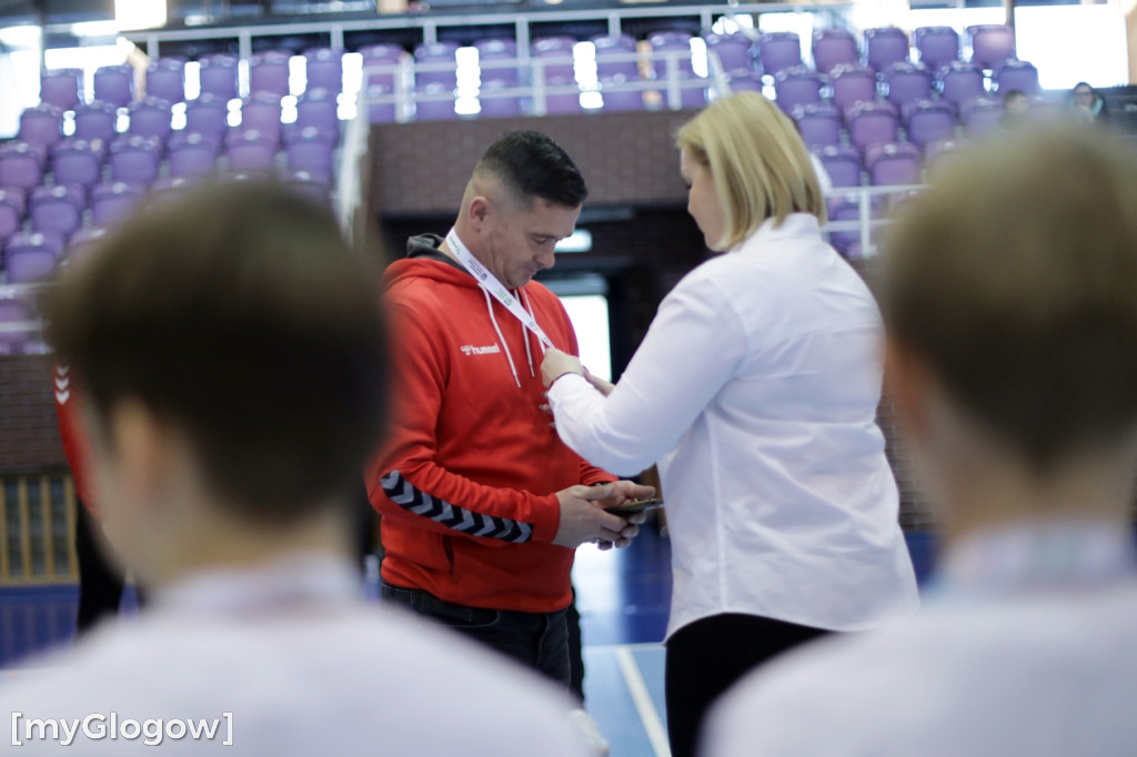 Święto piłki ręcznej! Uczniowie na parkiecie