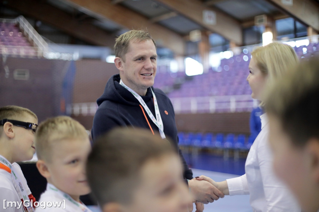 Święto piłki ręcznej! Uczniowie na parkiecie