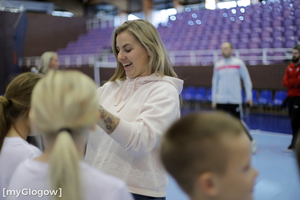 Święto piłki ręcznej! Uczniowie na parkiecie