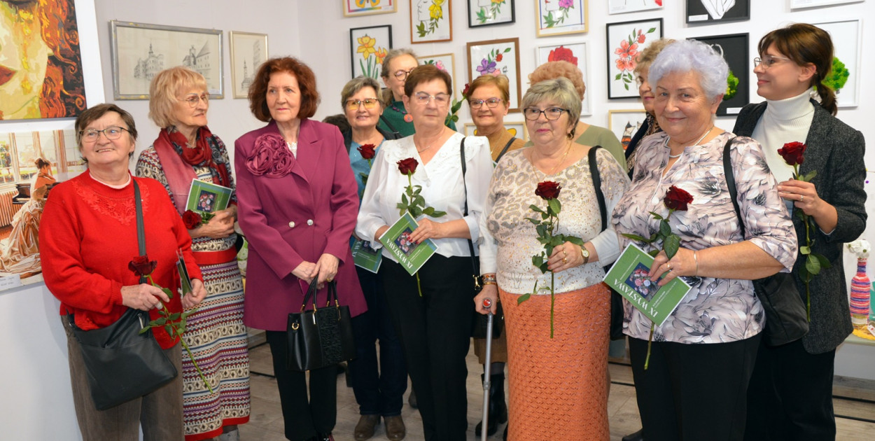 Wystawa rękodzieła seniorów otwarta