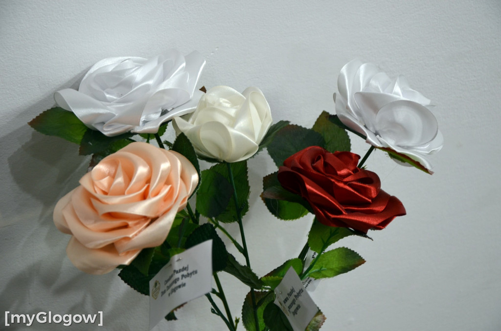 Wystawa rękodzieła seniorów otwarta