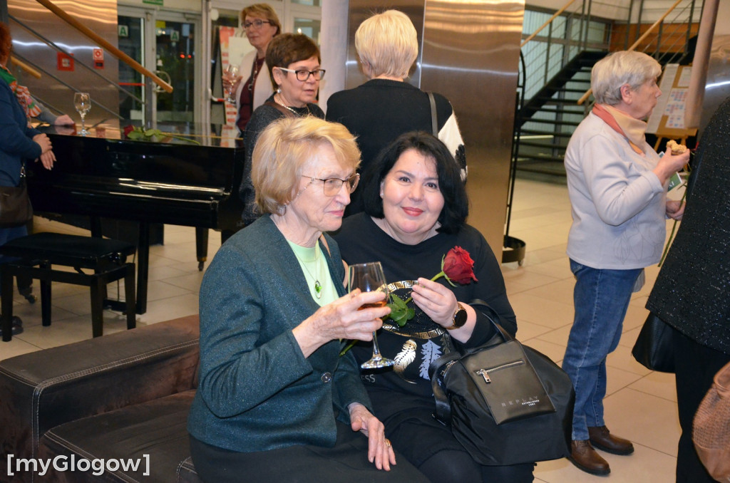 Wystawa rękodzieła seniorów otwarta