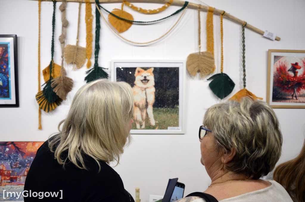 Wystawa rękodzieła seniorów otwarta