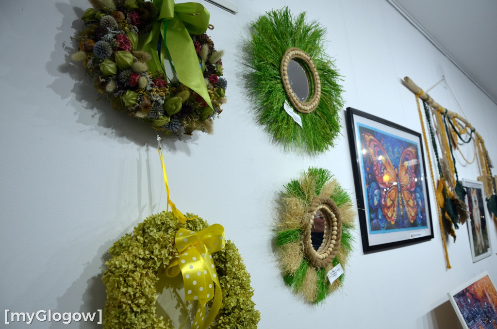 Wystawa rękodzieła seniorów otwarta