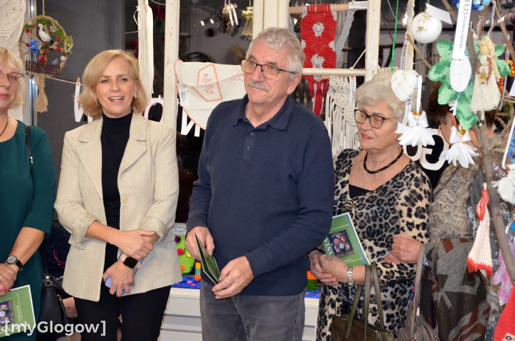 Wystawa rękodzieła seniorów otwarta