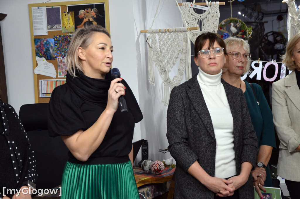 Wystawa rękodzieła seniorów otwarta