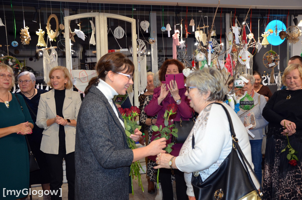 Wystawa rękodzieła seniorów otwarta