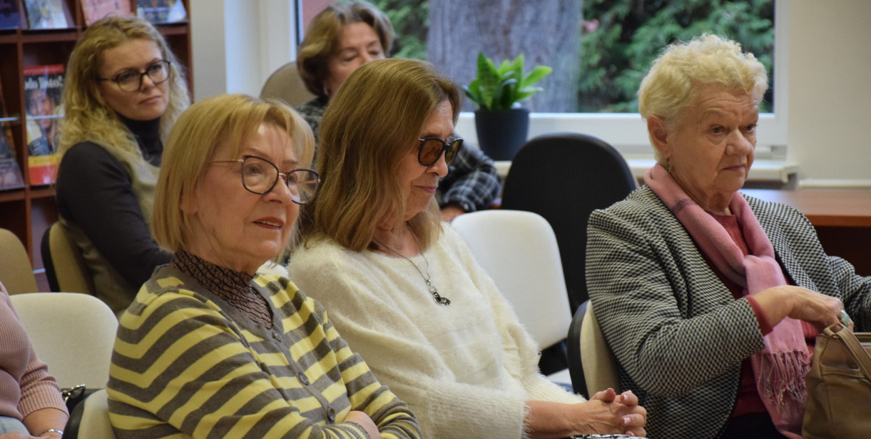 Spotkanie autorskie w bibliotece pedagogicznej