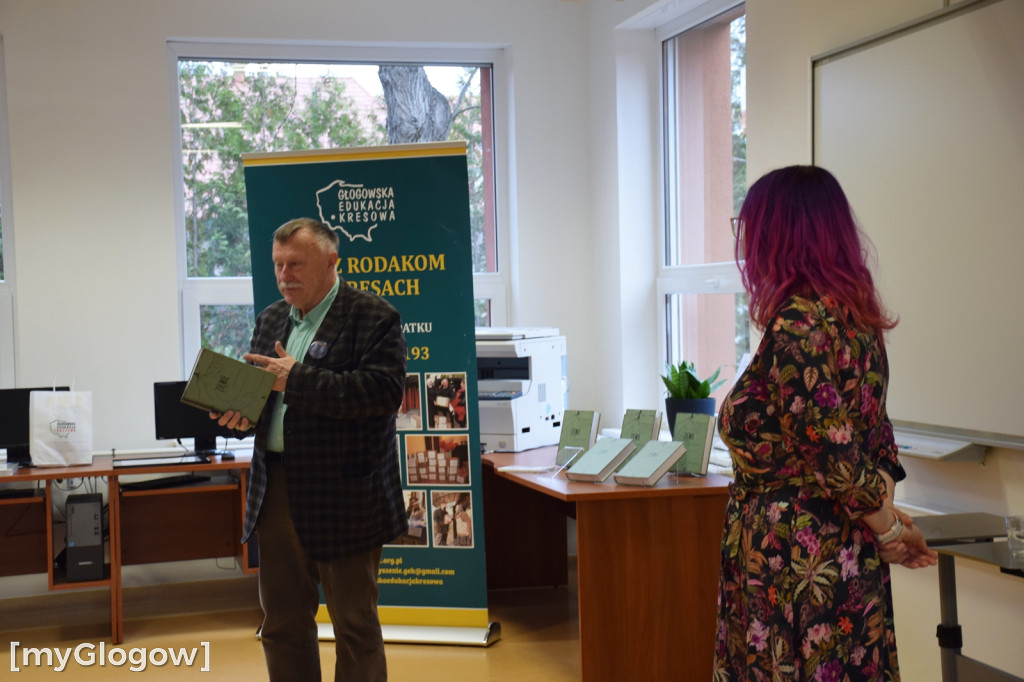 Spotkanie autorskie w bibliotece pedagogicznej