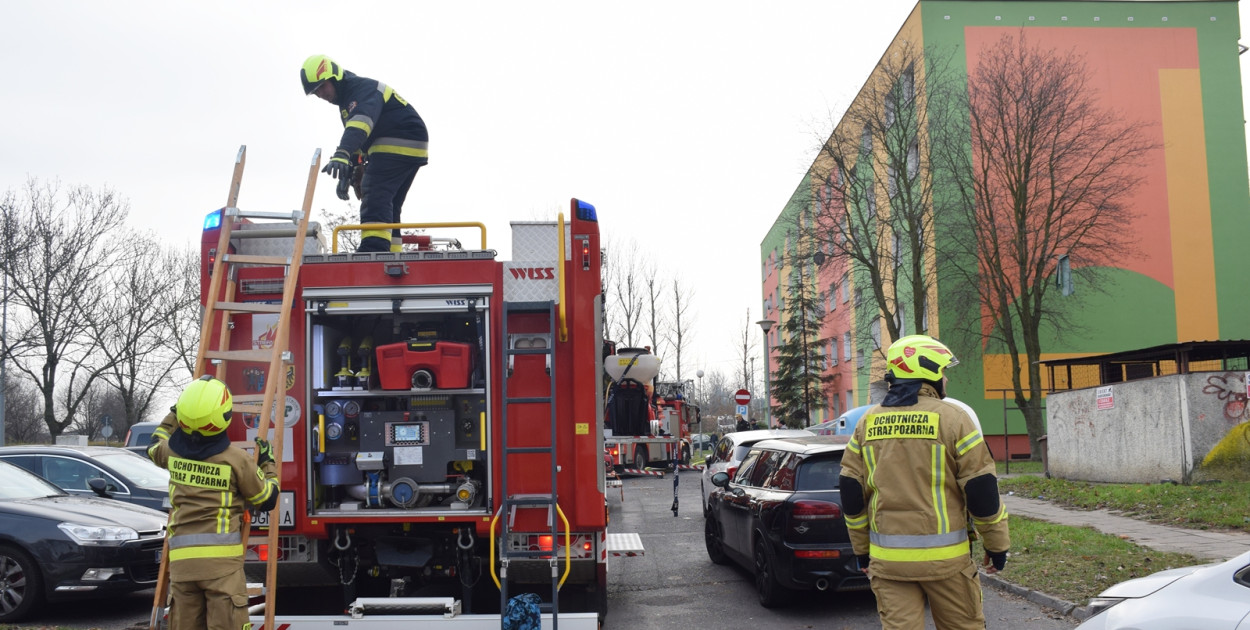 Pożar w bloku na os. Kopernik w Głogowie