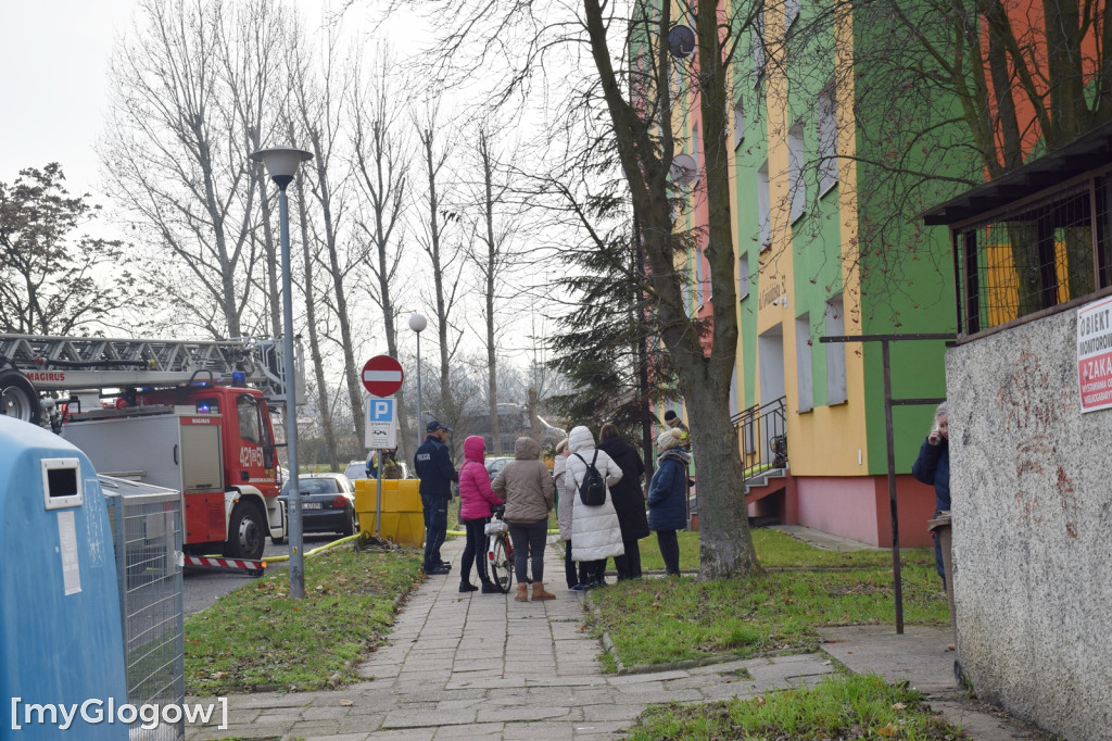 Pożar w bloku na os. Kopernik w Głogowie
