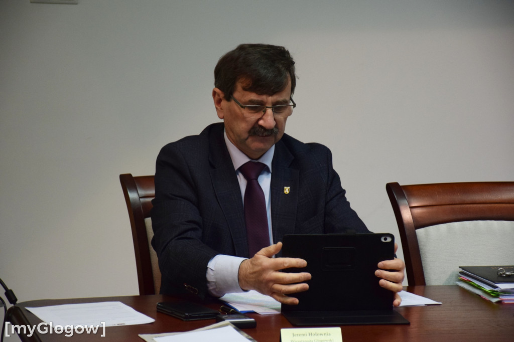 Sesja rady powiatu głogowskiego