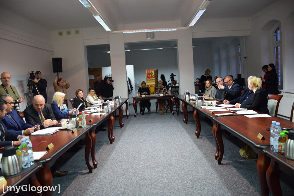 Sesja rady powiatu głogowskiego