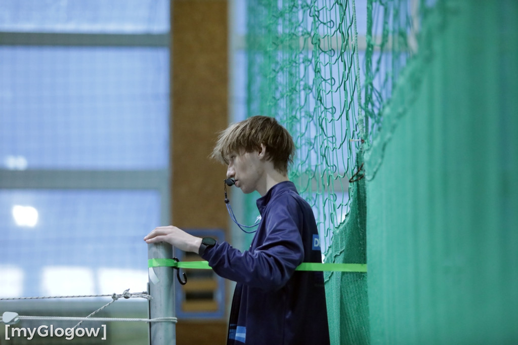 W Głogowie grają w siatkówkę i pomagają