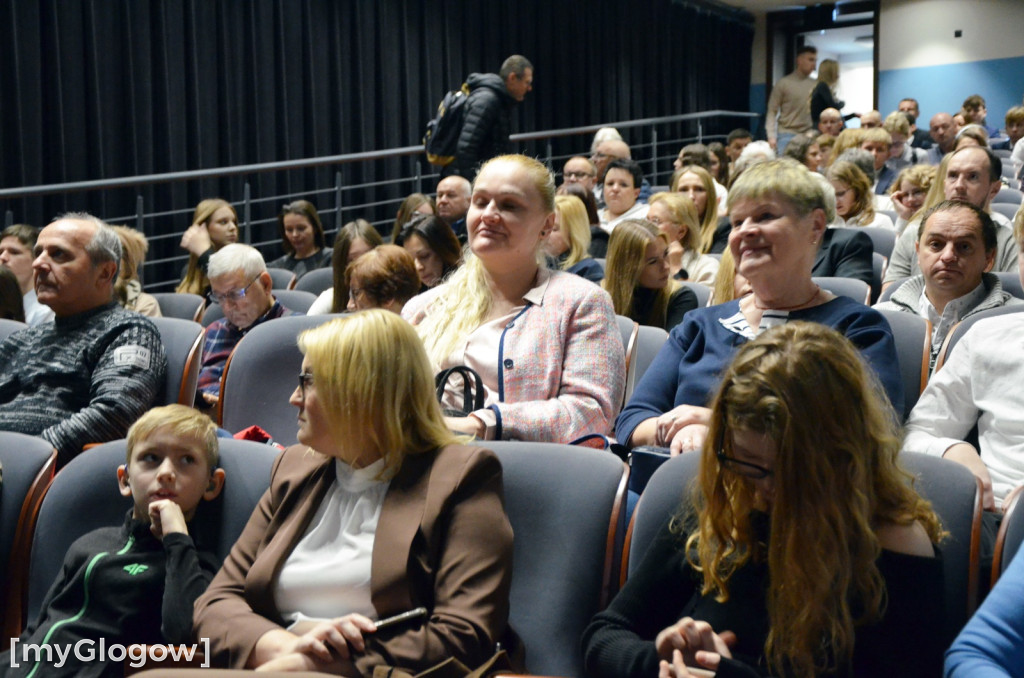 Wręczenie stypendiów naukowych prezydenta, część 1