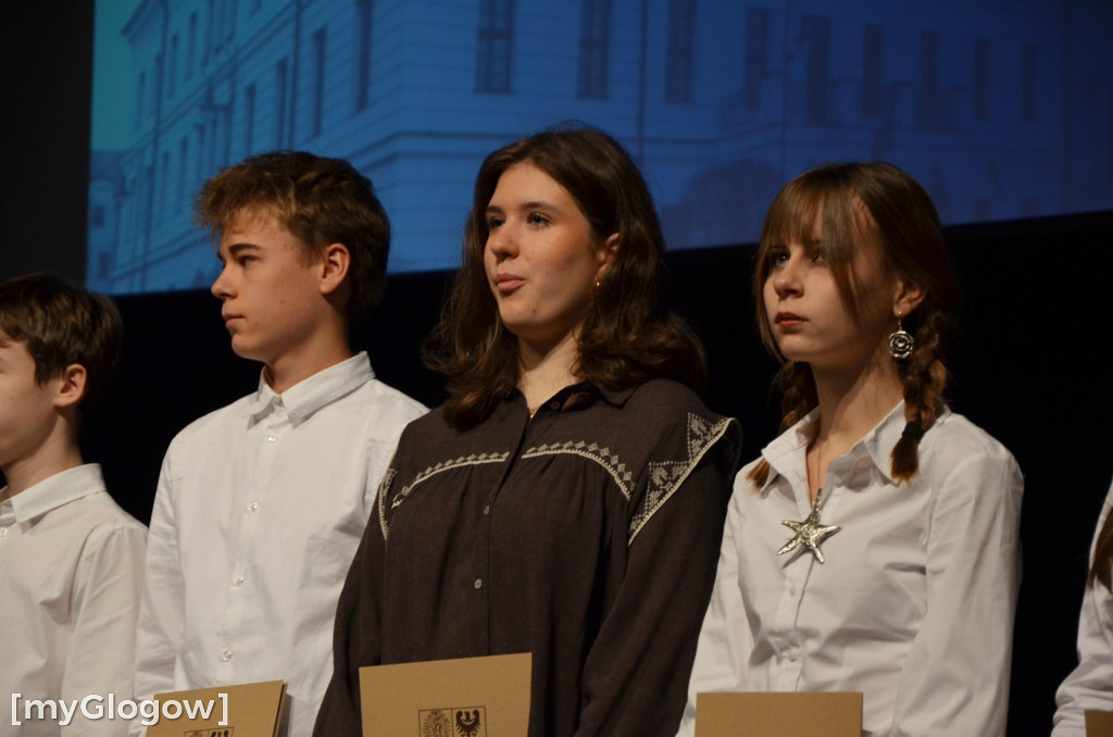 Wręczenie stypendiów naukowych prezydenta, część 1