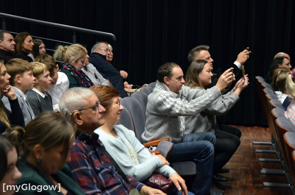 Wręczenie stypendiów naukowych prezydenta, część 1