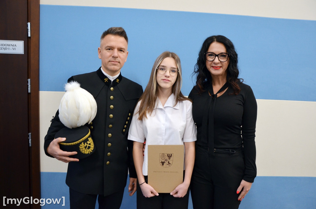 Wręczenie stypendiów naukowych prezydenta, część 1