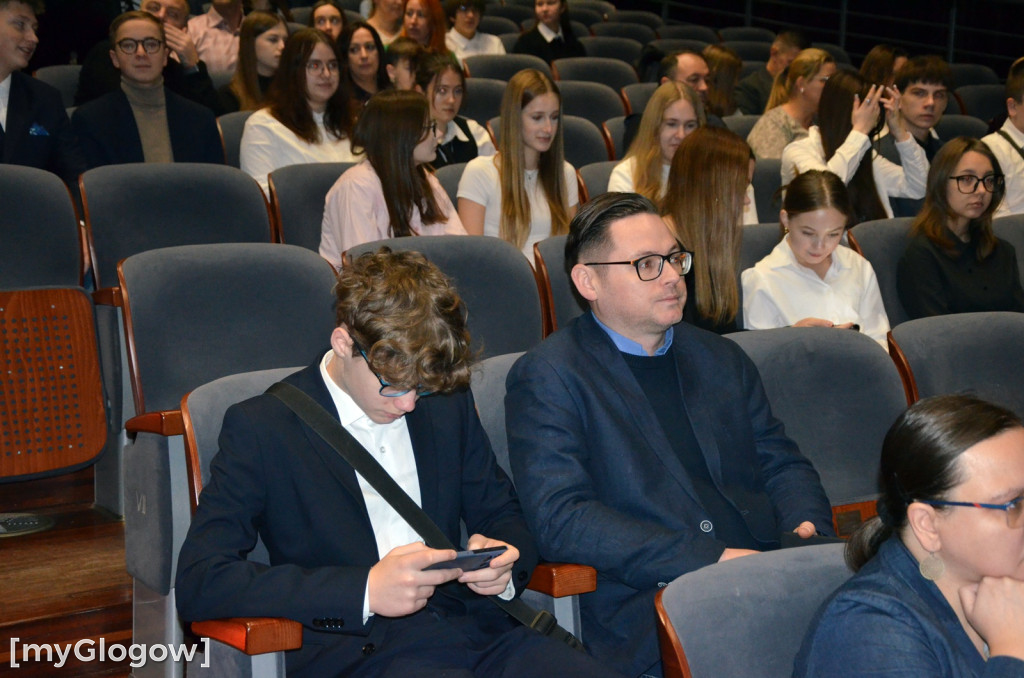 Wręczenie stypendiów prezydenta - cz. 2