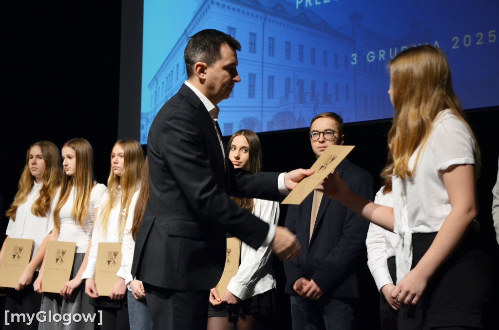 Wręczenie stypendiów prezydenta - cz. 2