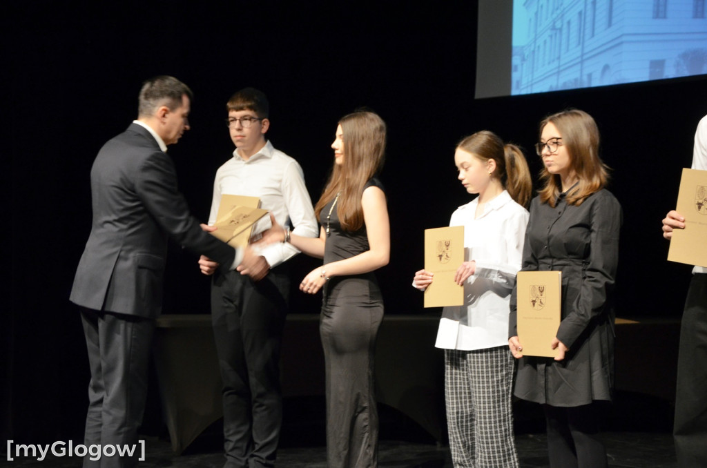 Wręczenie stypendiów prezydenta - cz. 2