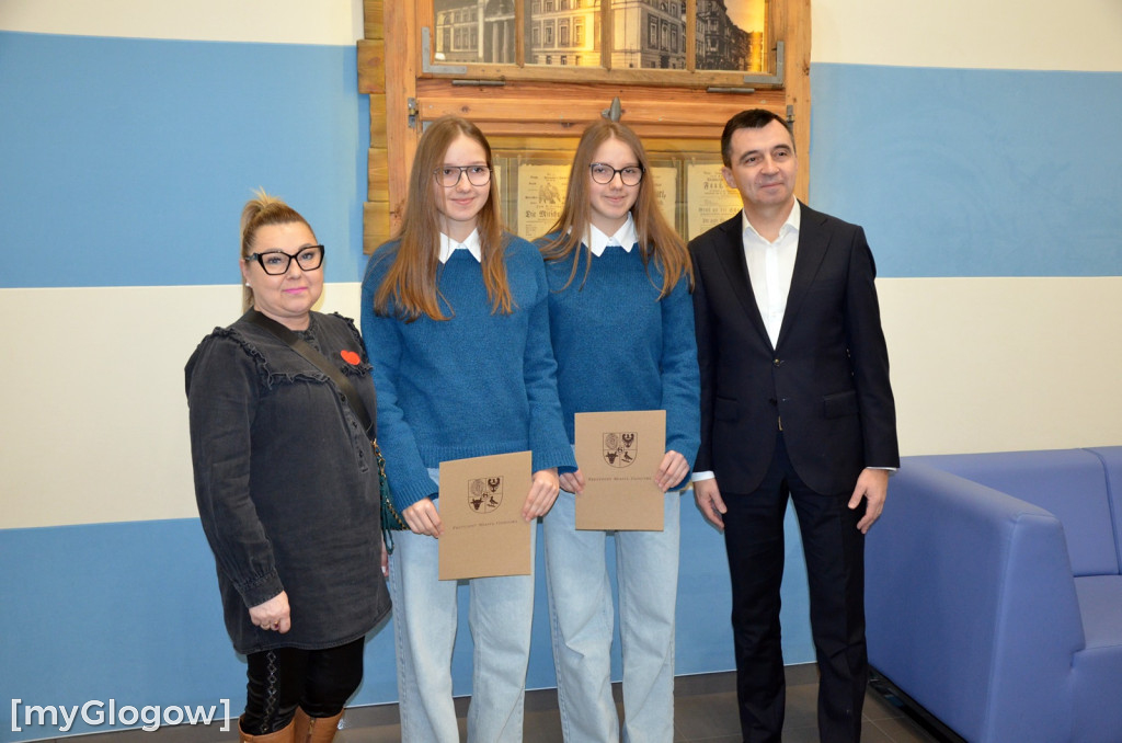 Wręczenie stypendiów prezydenta - cz. 2