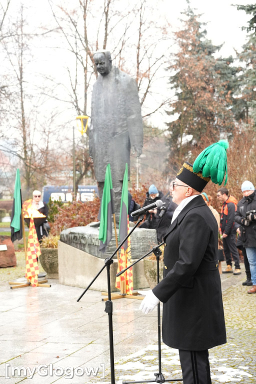 Uroczystość KGHM pod Pomnikiem Jana Wyżykowskiego