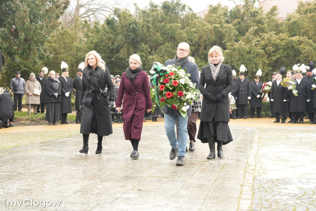 Uroczystość KGHM pod Pomnikiem Jana Wyżykowskiego
