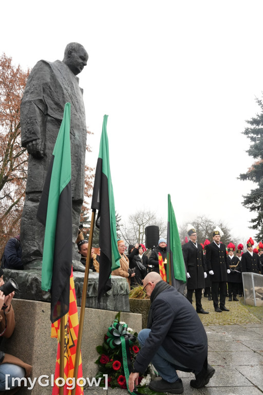 Uroczystość KGHM pod Pomnikiem Jana Wyżykowskiego