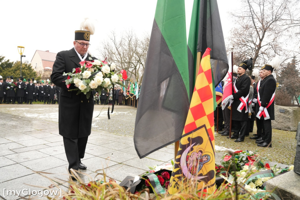 Uroczystość KGHM pod Pomnikiem Jana Wyżykowskiego