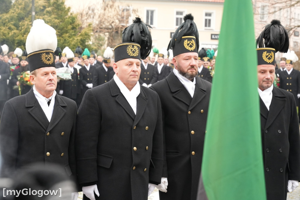 Uroczystość KGHM pod Pomnikiem Jana Wyżykowskiego