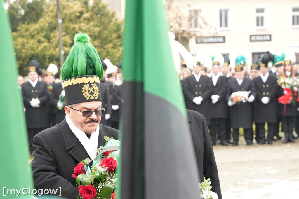Uroczystość KGHM pod Pomnikiem Jana Wyżykowskiego