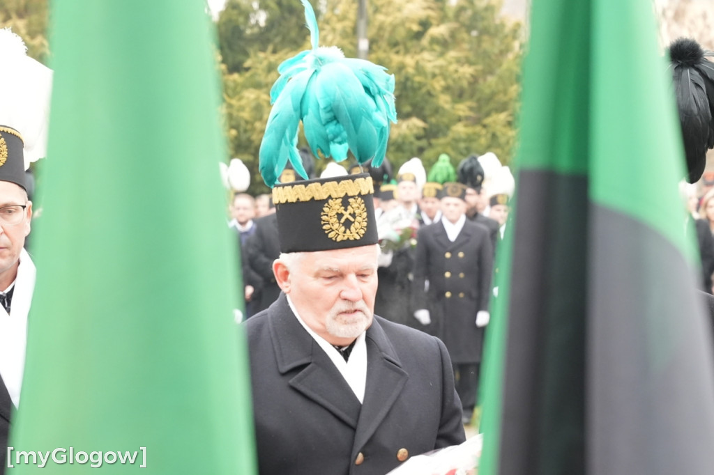Uroczystość KGHM pod Pomnikiem Jana Wyżykowskiego