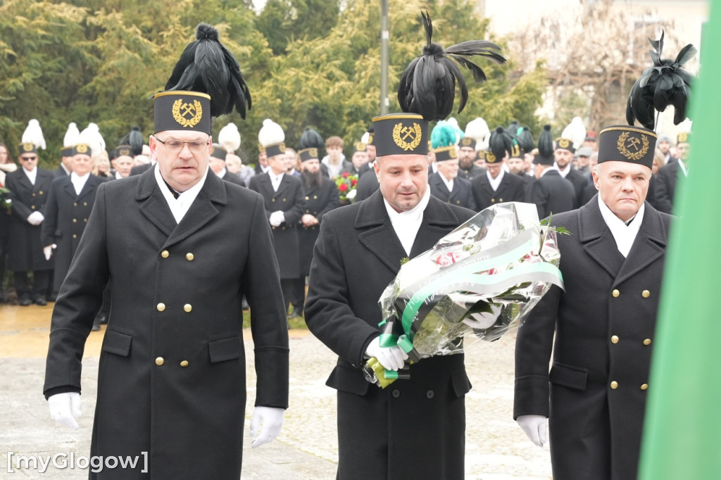 Uroczystość KGHM pod Pomnikiem Jana Wyżykowskiego