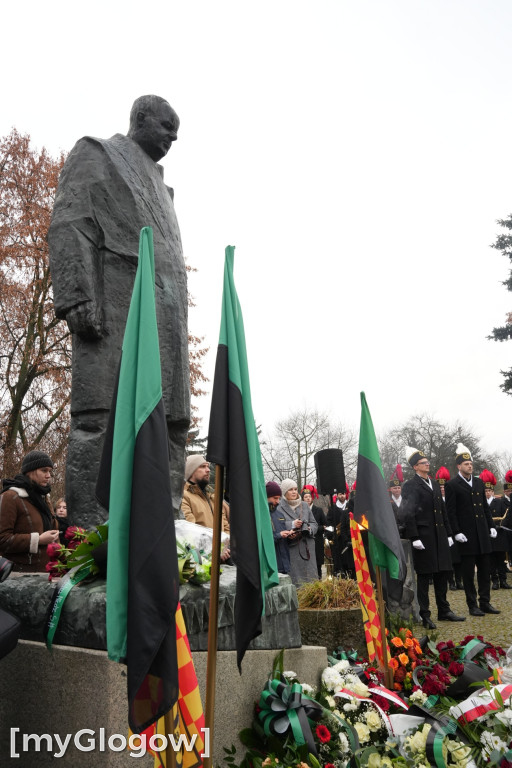 Uroczystość KGHM pod Pomnikiem Jana Wyżykowskiego