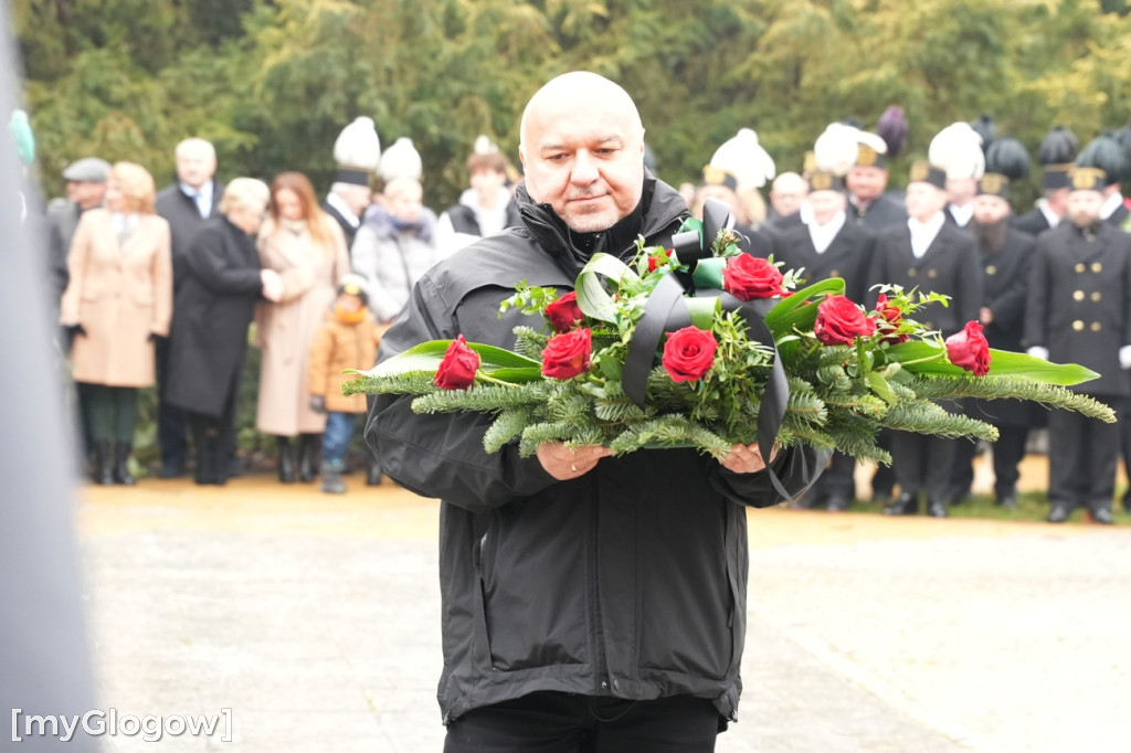 Uroczystość KGHM pod Pomnikiem Jana Wyżykowskiego