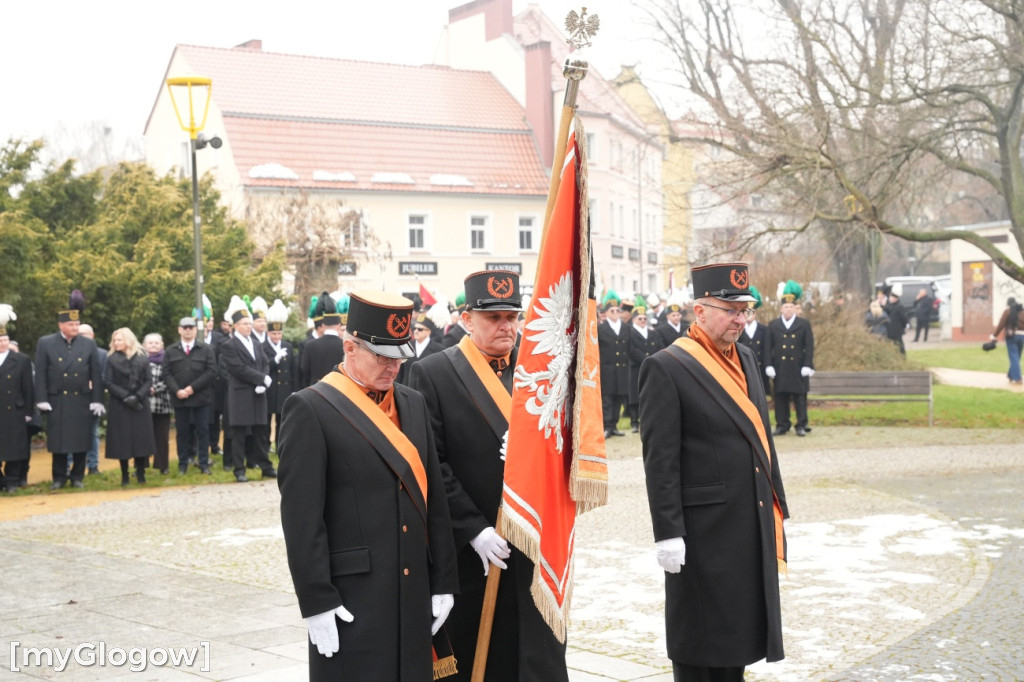 Uroczystość KGHM pod Pomnikiem Jana Wyżykowskiego